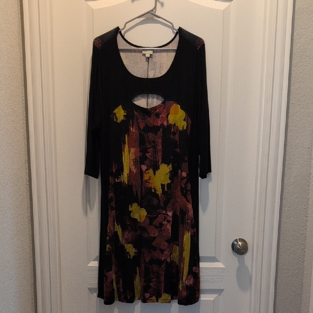Black and Yellow Long Sleeve Sheath Dress with Crew Neck